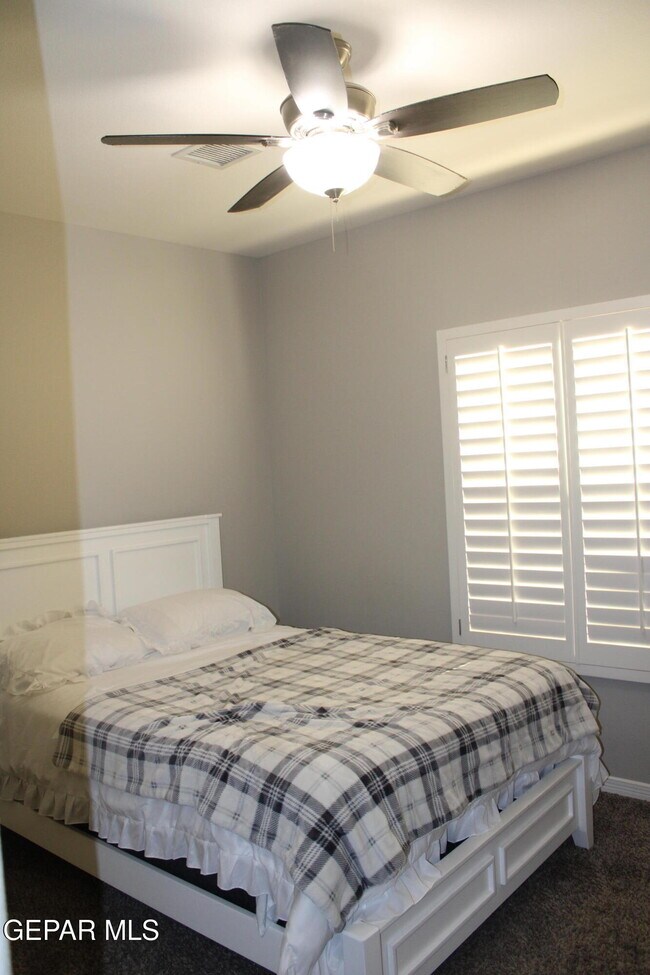 Building Photo - 754 Flexford St