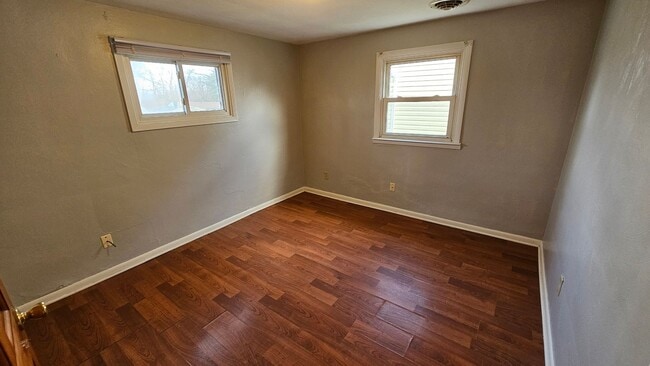 Building Photo - Welcome to this charming 2-bedroom home in Mansfield, OH.