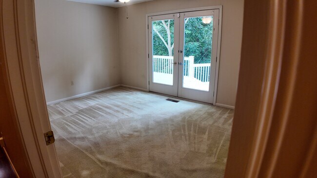 Second bedroom - 3305 54th Pl
