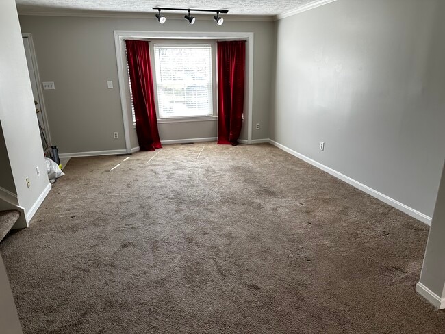 Building Photo - 1227 Athens Ct