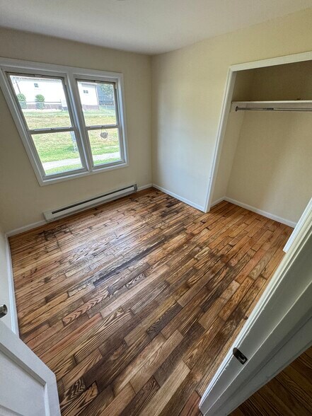 Building Photo - 35 Highland Ave