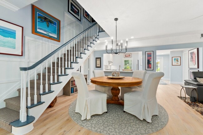 Building Photo - 1240 Palmetto Ct