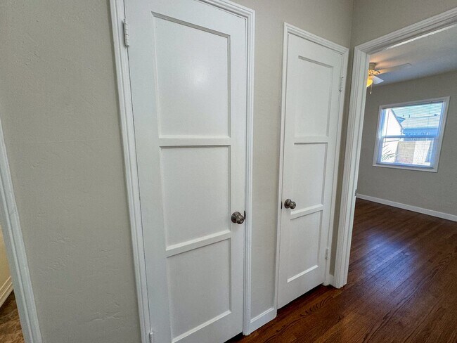 Building Photo - El Cerrito 3Bed/2Ba Private Yard, off-street parking Just renovated