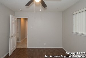Building Photo - 7103 Forest Mont St