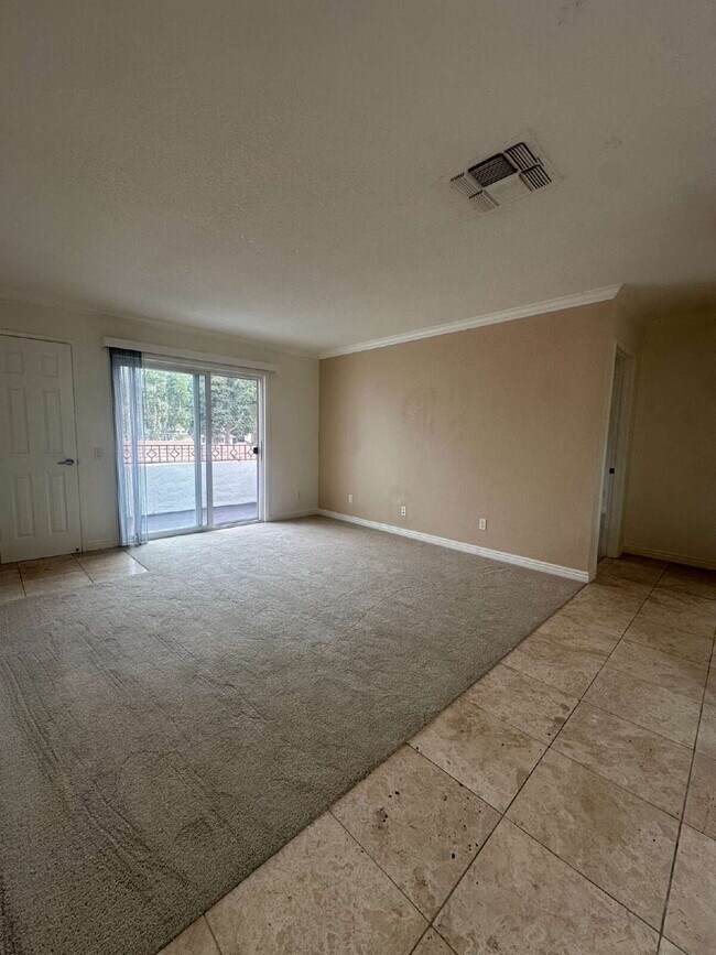Building Photo - $2,700 Beautiful 2-Bedroom, 2-Bathroom Condo Near Lake Murray!