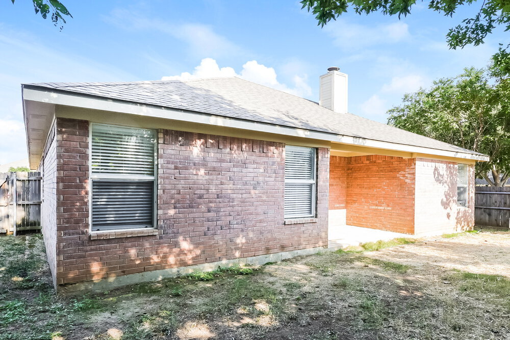 Building Photo - 8551 Stetson Dr