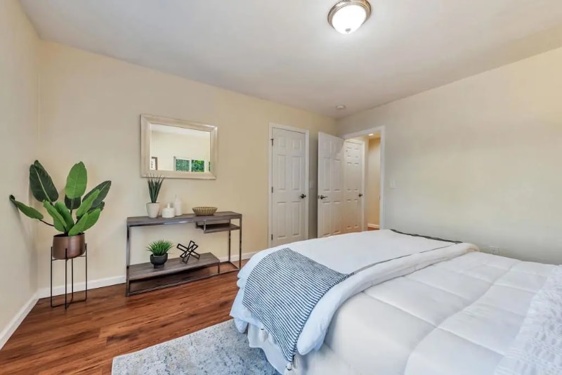 Building Photo - 408 Page St