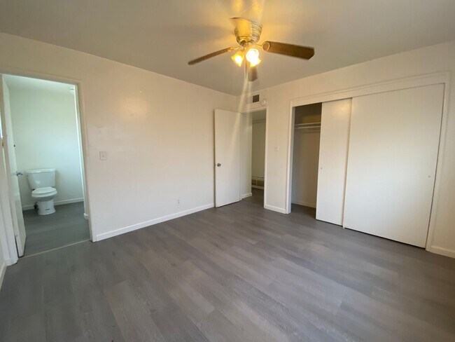 Building Photo - 22593 Rd 130