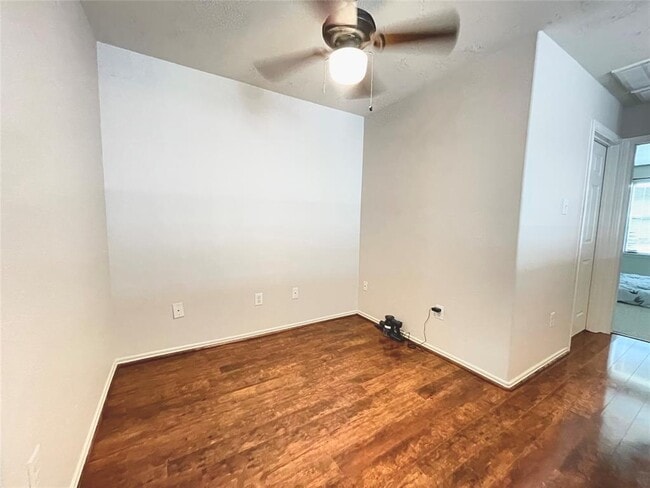 Building Photo - 25235 Boulder Bend Ln