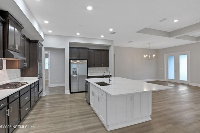 Building Photo - 420 Eagle Rock Dr