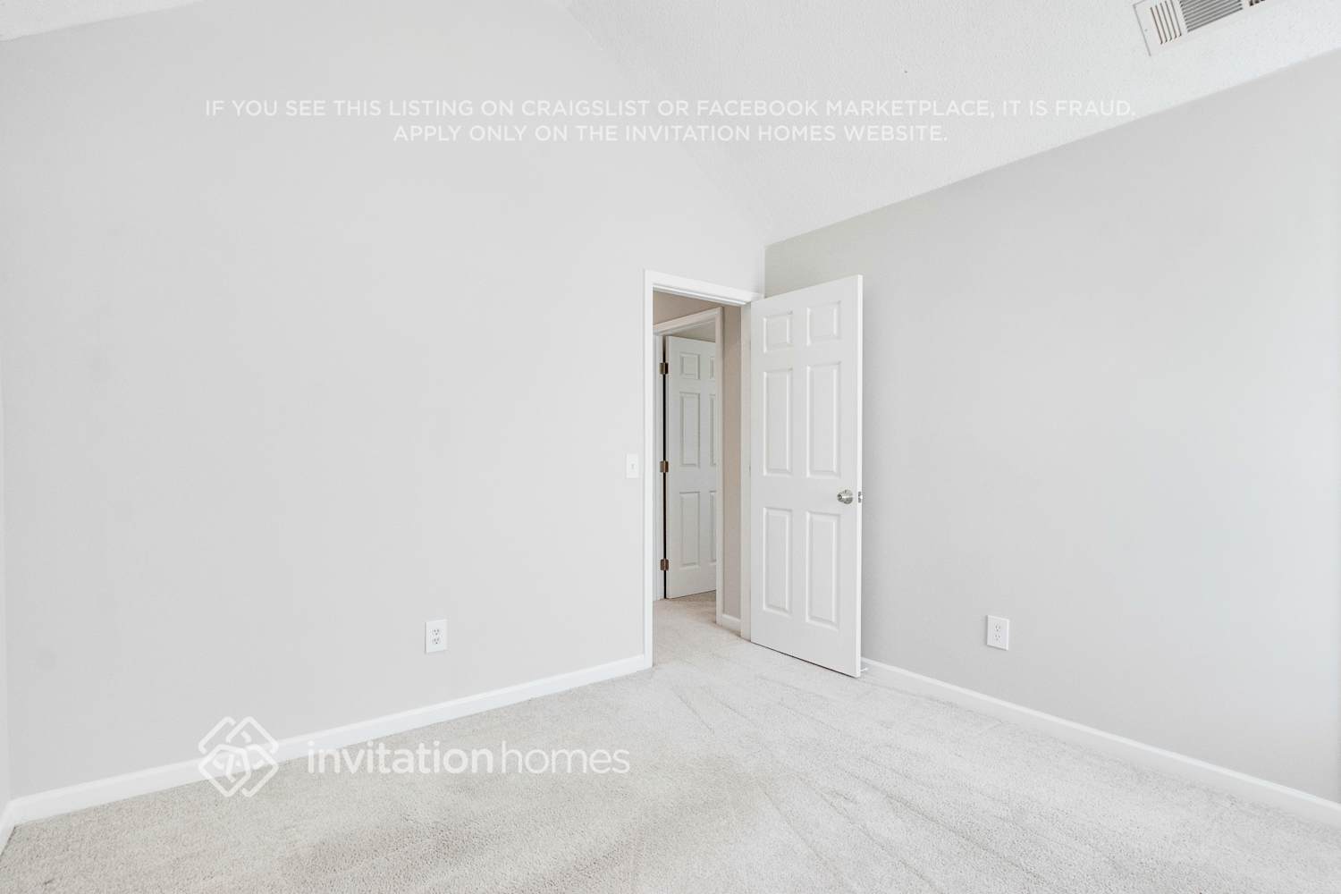 Building Photo - 2585 Thunder Basin Way