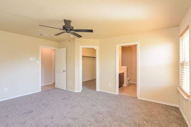 Building Photo - 954 Corbitt Ln