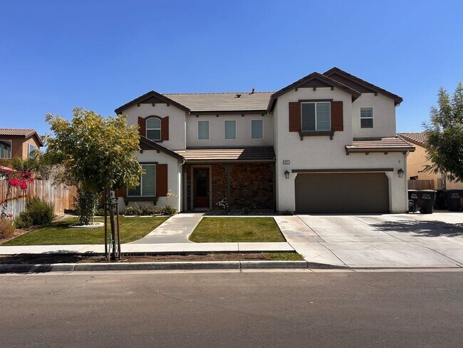 Primary Photo - Beautiful Home for rent in Shannon Ranch i...