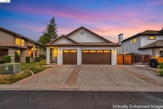 Building Photo - 2317 Wayfarer Dr