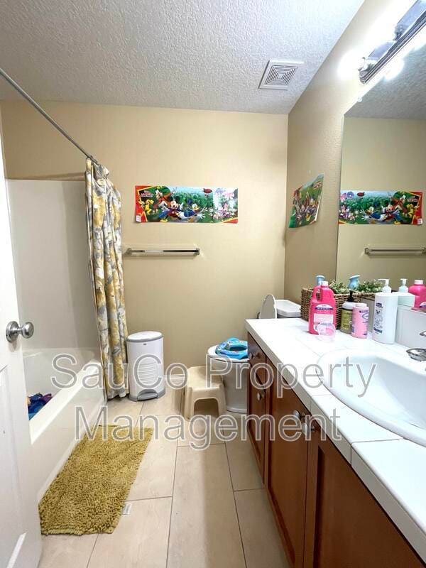 Building Photo - 6007 NE Alder St