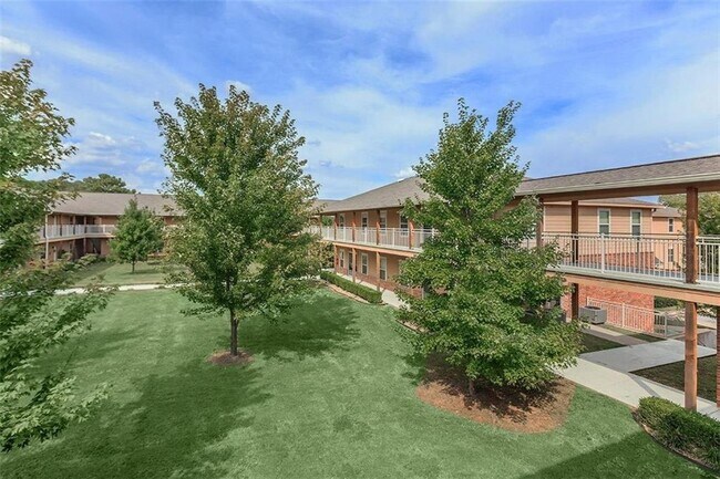 Building Photo - 2619 N Quality Ln