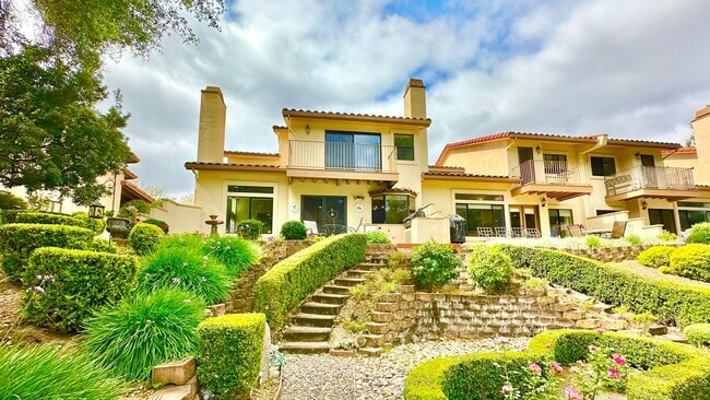 Primary Photo - Stunning and Well Appointed High-End Two-S...