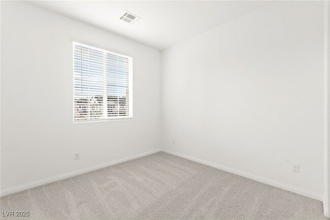 Building Photo - 10146 Glen Aulin St