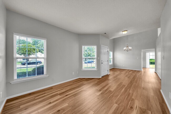 Building Photo - 408 Holmes Blvd