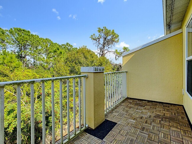 Building Photo - BEAUTIFULLY UPDATED 2 BED, 2.5 BATH CONDO IN WILLOWBROOK WITHIN LAKEWOOD RANCH