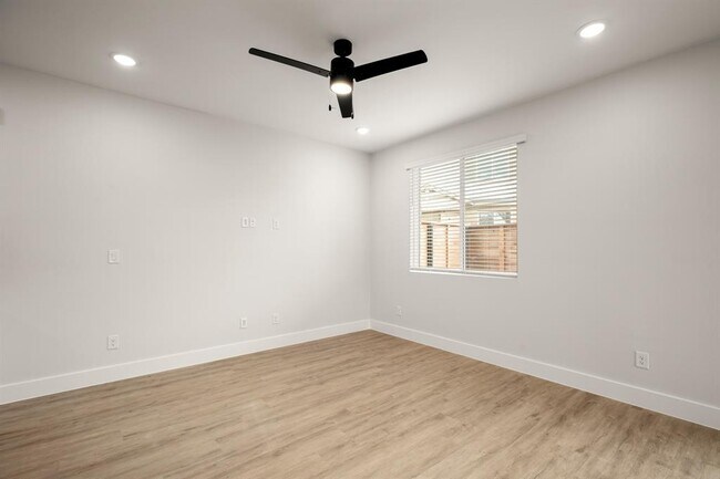 Building Photo - 17413 Homestead Haven Dr