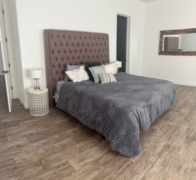 Building Photo - Sand Hollow Sunset