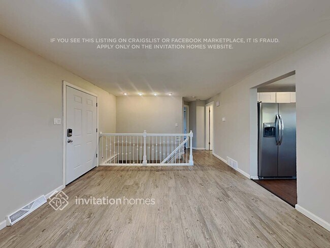 Building Photo - 387 Helena Cir