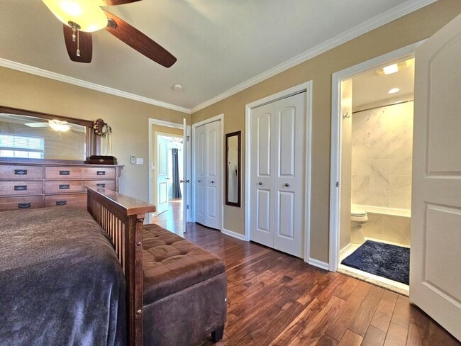 Building Photo - 11930 Cotton Mill Dr