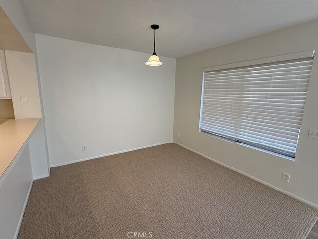 Building Photo - 167 Greenfield