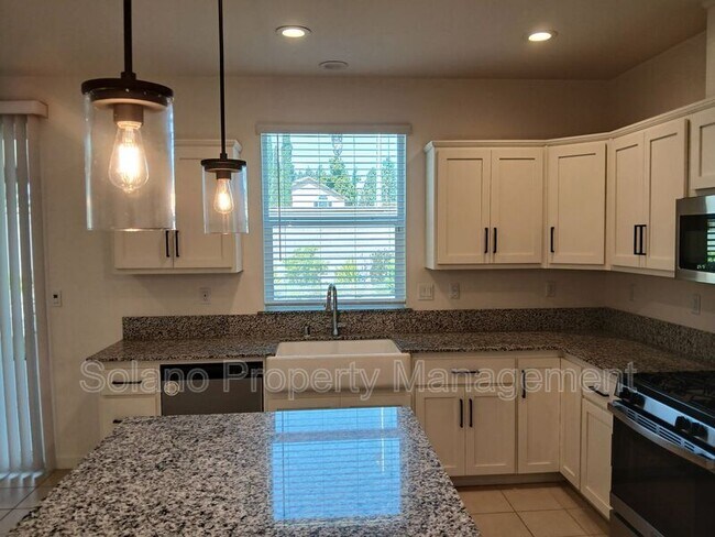 Building Photo - 1284 Warmth Ct