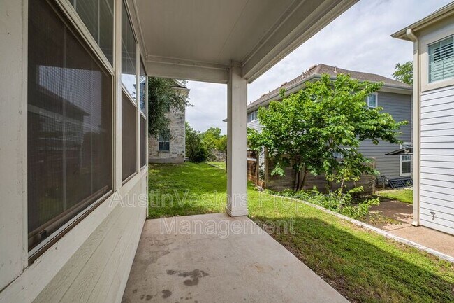 Building Photo - 6715 Windrift Way
