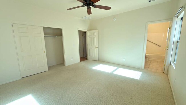 Building Photo - 10252 E Wasp Spring Dr