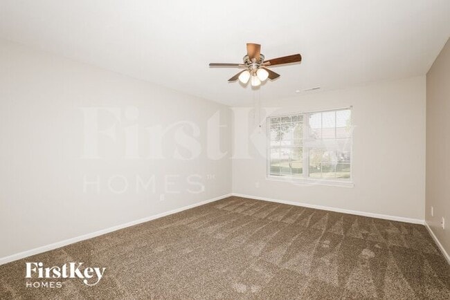 Building Photo - 9626 Piper Lake Dr