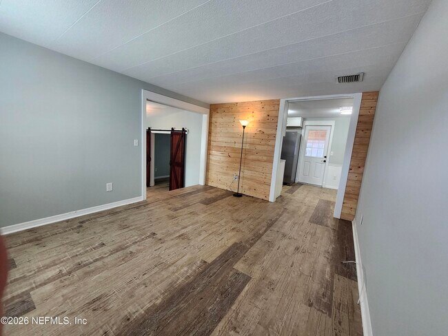 Building Photo - 126 Phoenetia Dr