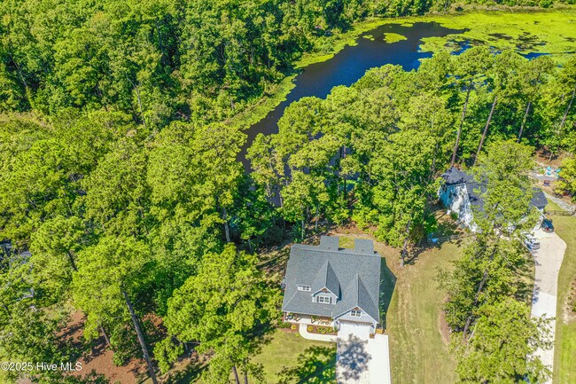 Building Photo - 551 Herons Brook Dr