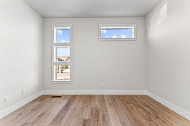 Building Photo - Charming 3 Bed, 2 Bath Home in Nampa, ID with Spacious Layout and Modern Touches!