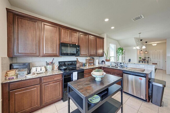 Building Photo - 229 Prairie Falcon Wy