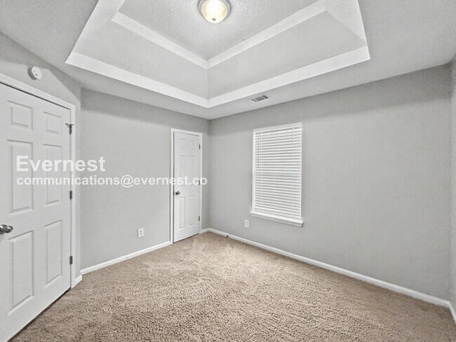 Building Photo - 5791 Blacktop Ct