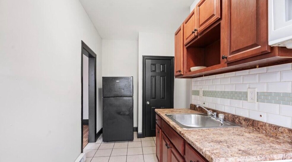 Building Photo - 3239 N 26th St