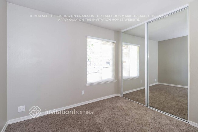 Building Photo - 9651 Elmira Cir
