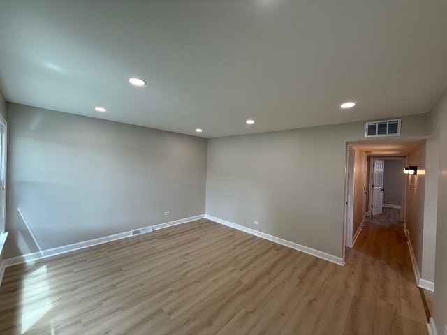 Building Photo - 5321 S Kostner Ave