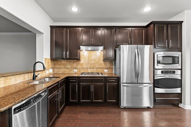 Building Photo - 9621 Solana Vista Loop