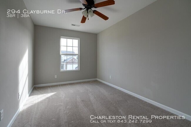 Building Photo - 294 Clayburne Dr