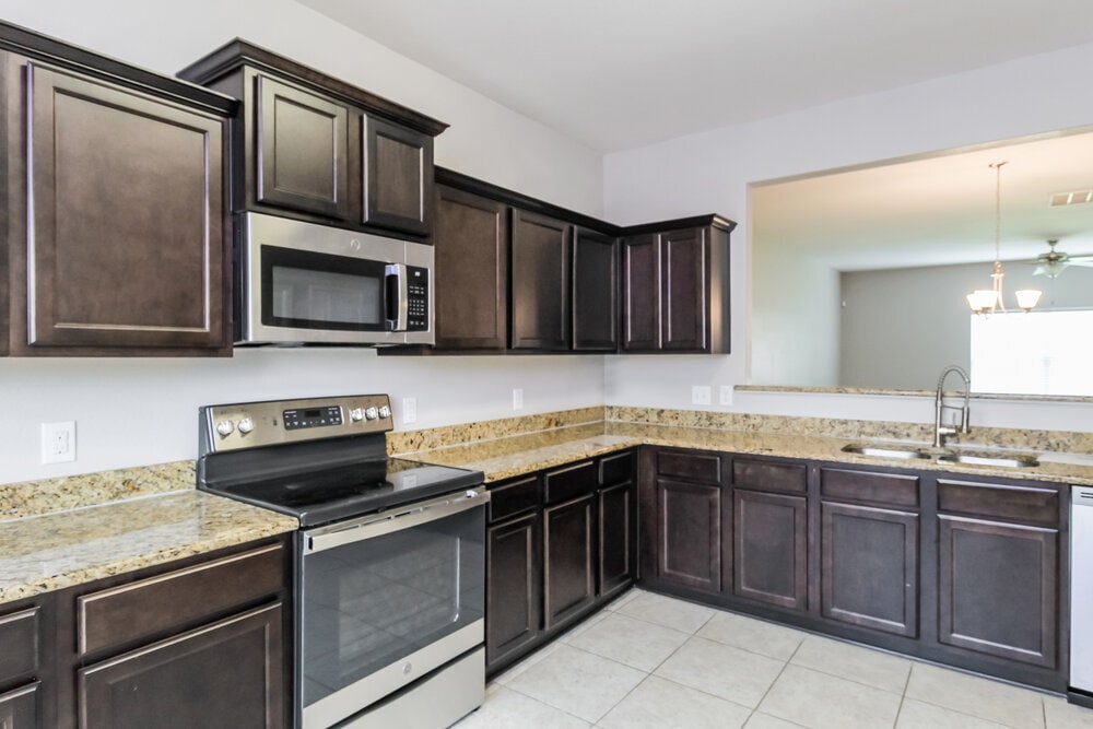 Building Photo - 900 Princewood DR
