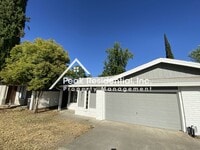 Building Photo - Charming Citrus Heights 3bd/2ba Duplex with 2 Car Garage