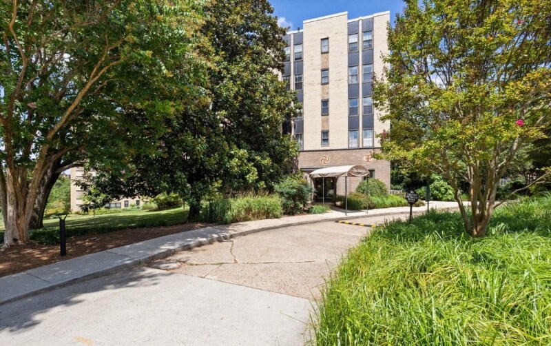 Building Photo - 3901 Cathedral Ave NW