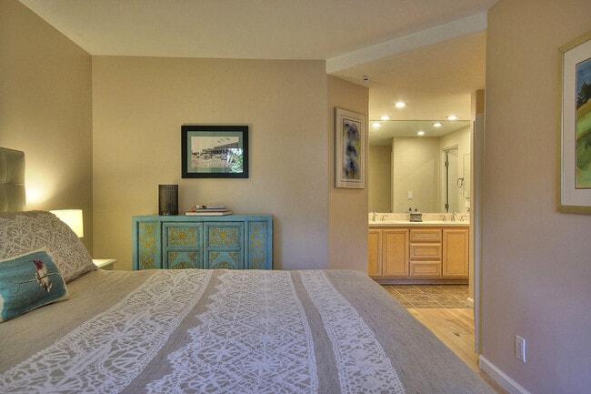 Building Photo - PRIVACY, SERENITY, AND RESORT STYLE LIVING...