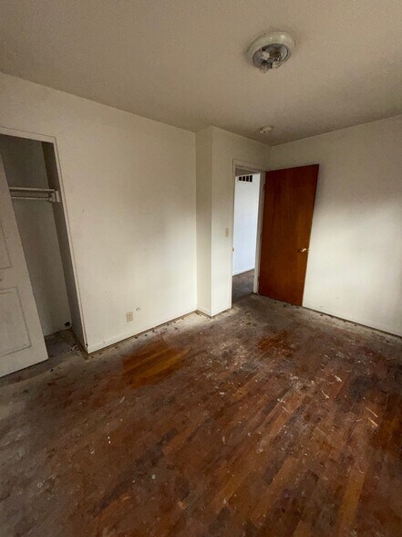 Building Photo - 3221 Burgess St