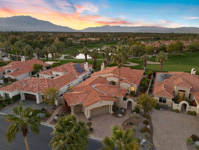 Building Photo - 704 Mission Creek Dr
