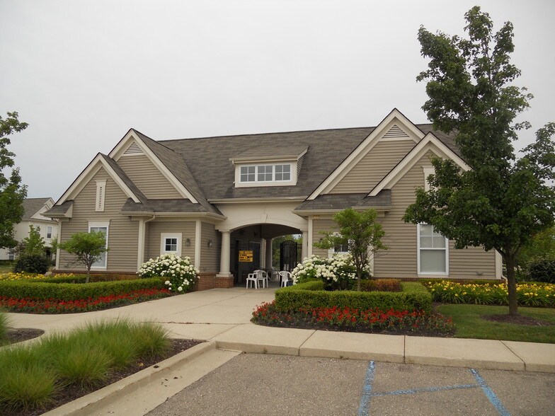 Building Photo - 8102 Addington Dr